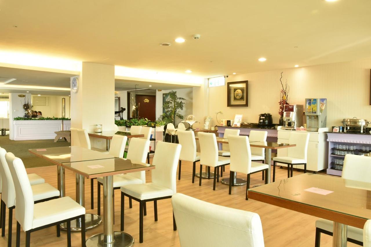 Ching Yeh Hotel Xinfeng エクステリア 写真